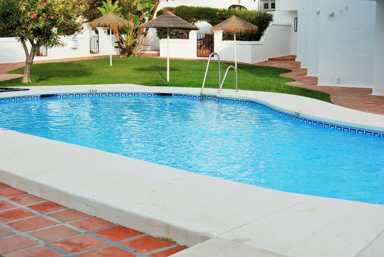 Los Pinos 29 Villas Casasol ネルハ エクステリア 写真